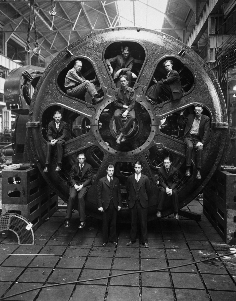 산업 The History Of The 20th Century [BBC Archive] Photo-Image