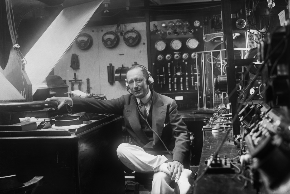 과학 The History Of The 20th Century [BBC Archive] Photo-Image