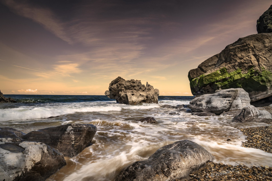 Flicker Image 3 Photo-Image