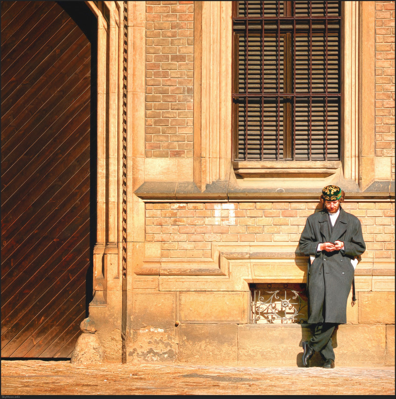 사람들 5-사람들 속에서 사람을 찾다 (People 5-Finding someone among people) Photo-Image