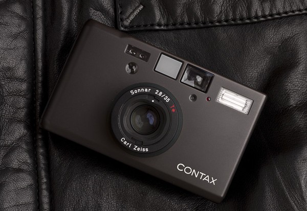 어느 작은 카메라 2 (Contax T3) Photo-Image